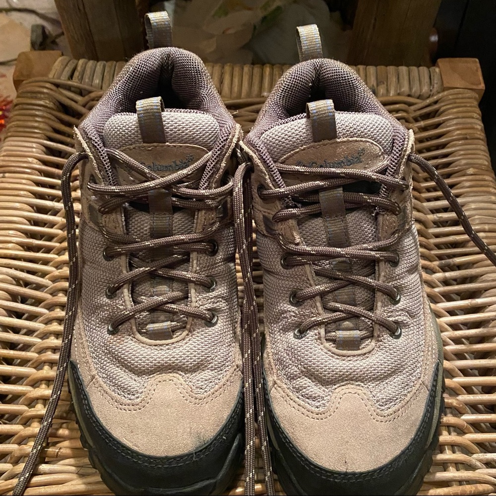 Columbia Trail Meister Hiking Shoes Women’s 8.5